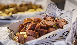 Chorizo criollo con patatas